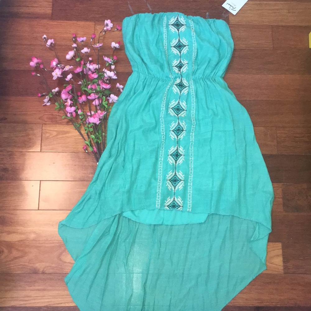 Beautiful Teal Dress!
